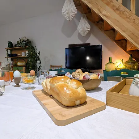 Avec Piscine Et Pres Du Puy-en-velay - Fr-1-582-542 Frühstückspension 3*