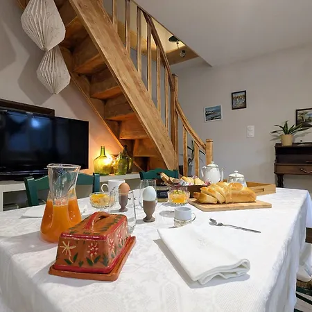 Avec Piscine Et Pres Du Puy-en-velay - Fr-1-582-542 Espaly-Saint-Marcel
